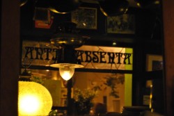 photo of Absenta Bar