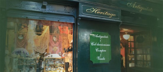 photo outside the Heritage vintage shop