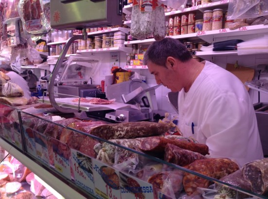 cured meats at El Ninot market