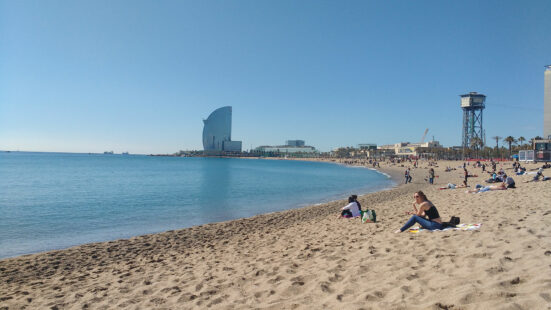 Hotel Vela & Barceloneta Beach